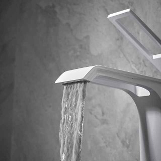 Bathroom Sink Faucet - Waterfall Electroplated / Painted Finishes Centerset Single Handle One HoleBath Taps