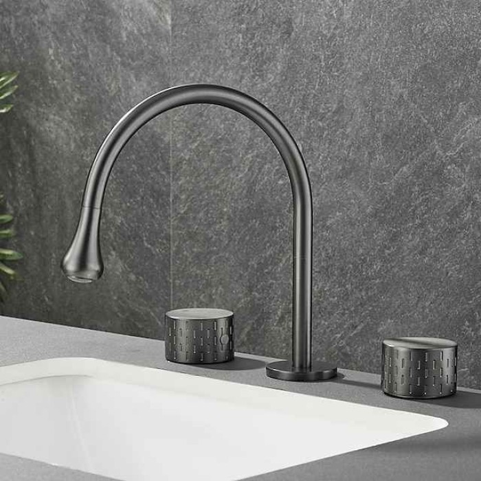 Bathroom Sink Faucet - Rotatable / Classic Electroplated Widespread Two Handles Three Holes Bath Taps