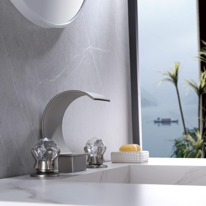 Bathroom Faucet for Sink 3 Hole, Waterfall Sink Faucet Two Handle Brass Basin Mixer Tap Widespread 8-Inch Vanity Waterfall Faucet