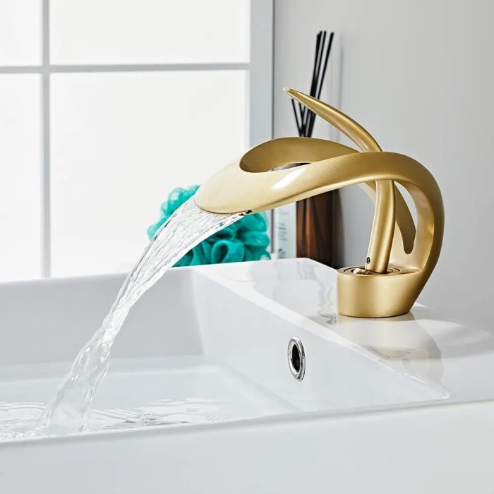 Elegant Waterfall Vessel Sink Faucet Single Handle 1-Hole Bathroom Faucet Solid Brass Lavatory Vanity Faucet,Frosted Gold